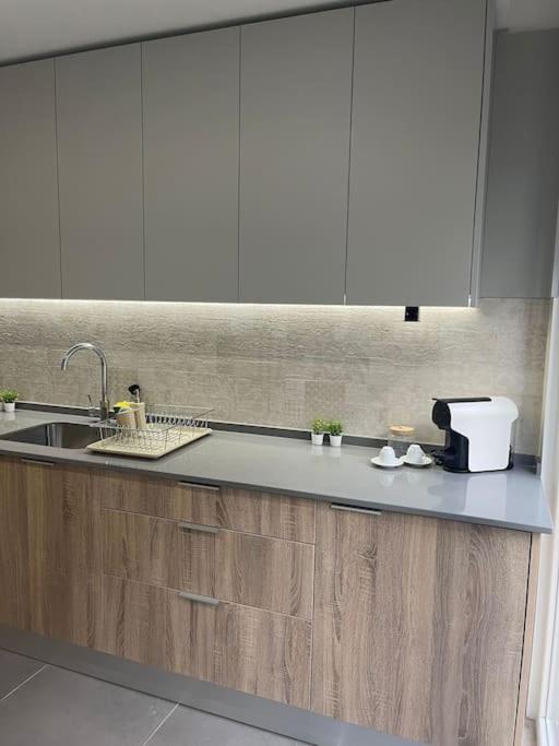 Lovely 2 Bedroom Apartment In South Lisbon Barreiro  Zewnętrze zdjęcie